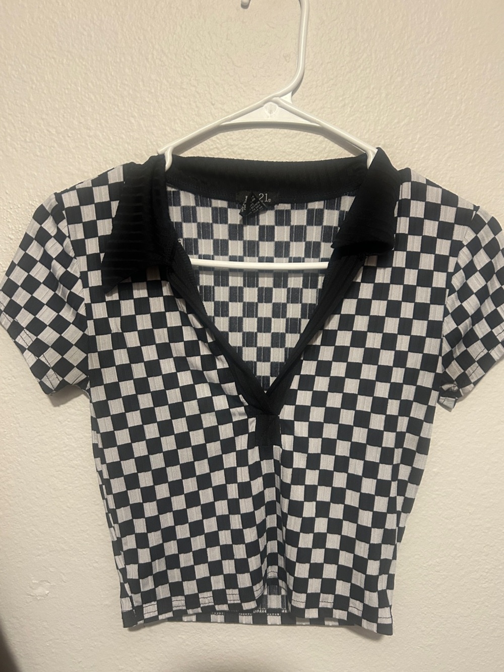 Rue21 Black & White Checkerboard Collared Crop Top